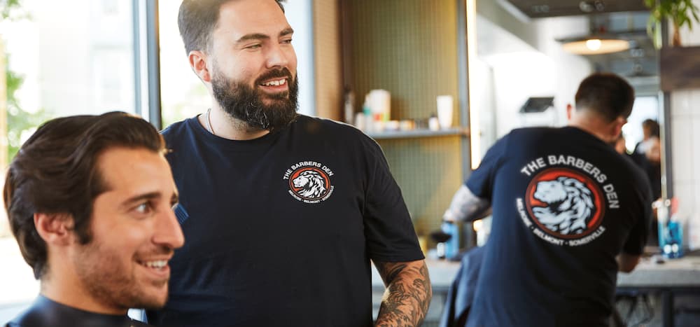 Seal Thinking Perhaps Meme' Men's T-Shirt