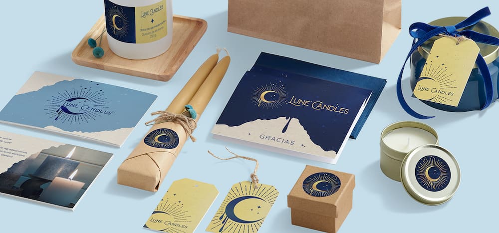 Custom branded candle packaging